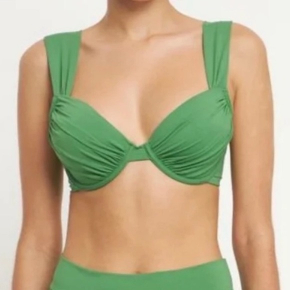 WEWOREWHAT Ruched Bikini Top | Palm Green | REVOLVE - Picture 4 of 12